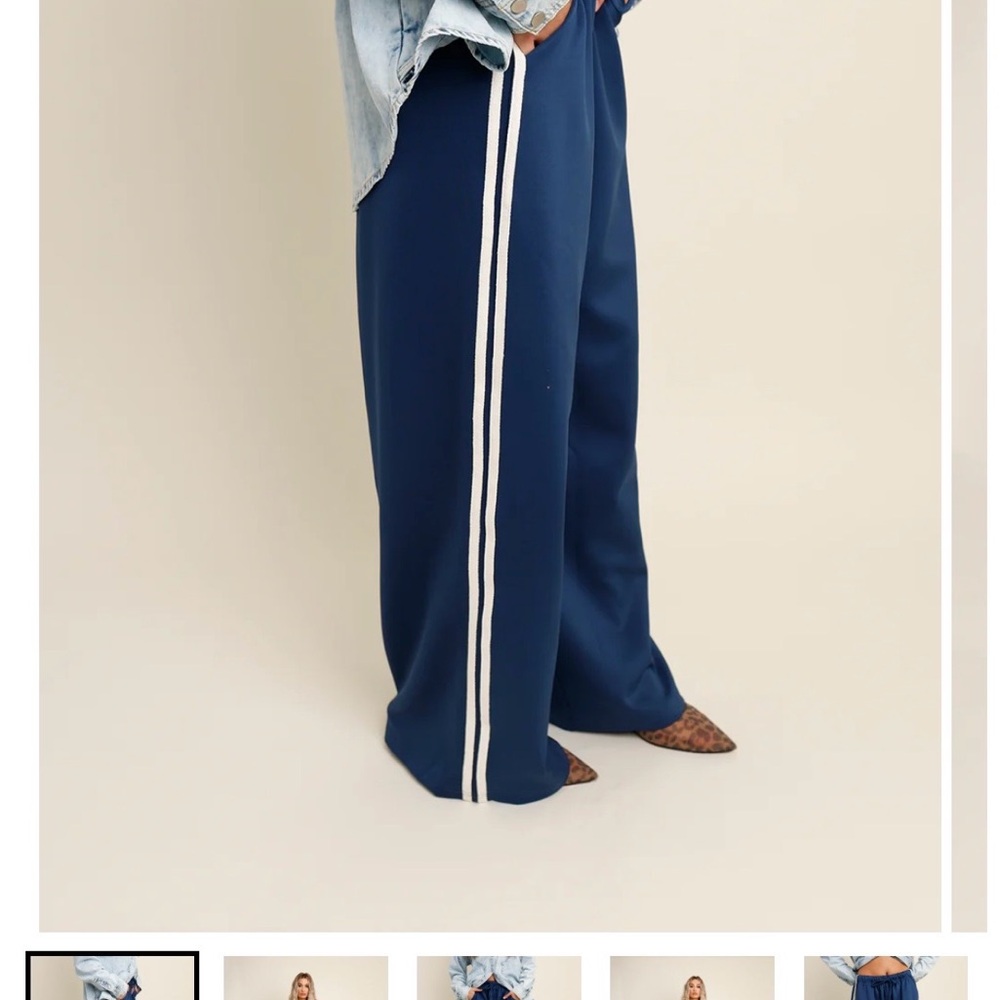 Stylish Wide-Leg Navy Pants with White Stripes